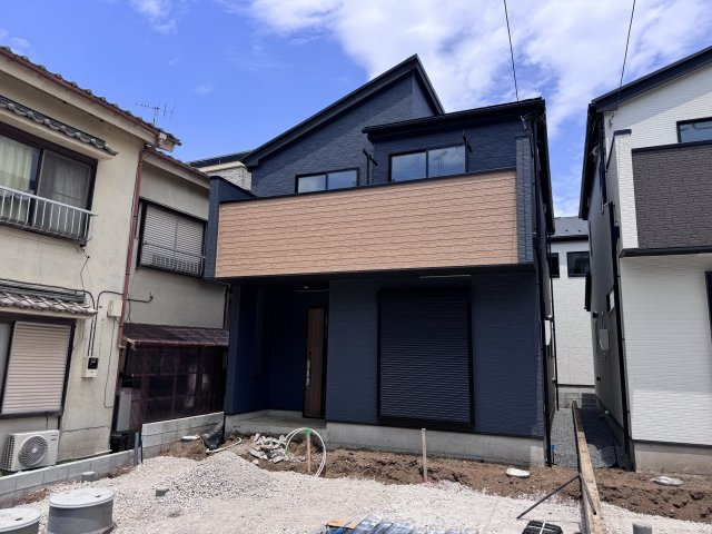 市川市曽谷４丁目新築戸建（曽谷16期）の外観|1号棟外観・7月14日撮影・もうすぐ完成！
