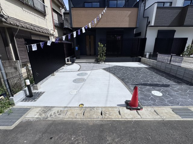 市川市曽谷４丁目新築戸建（曽谷16期）の駐車場|1号棟駐車スペース・並列2台駐車可