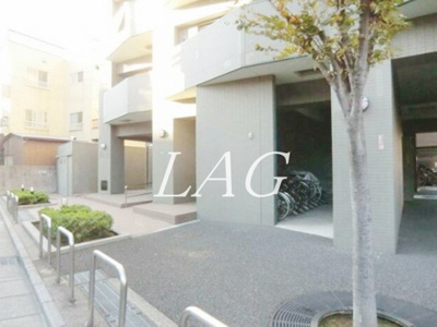 【その他共用部分】 | ブルールイイヅカ | 駐輪場です。