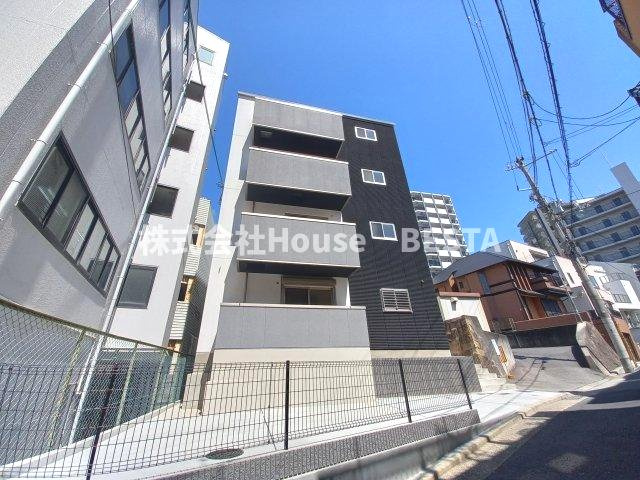 サンシエ神戸元町の外観