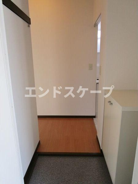 グランドール華蔵寺Aの玄関|高崎、前橋のお部屋探しはエンドスケープまで！お客様の理想お聞かせ下さい♪
