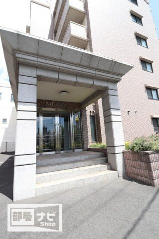 ＭＪマンションのエントランス