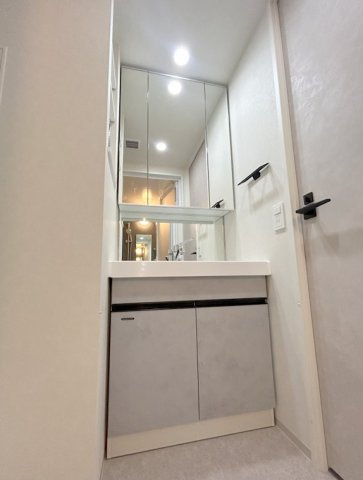 アーバネックス堺筋本町　仲介手数料無料の洗面所