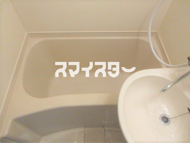 立川市錦町１丁目の賃貸マンションの浴室