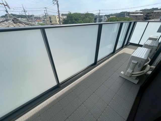 Charmeのバルコニー