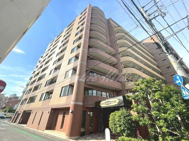 横浜市西区浅間町１丁目の賃貸マンションの外観