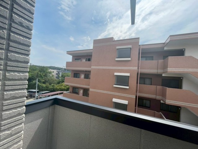 Charmeの展望