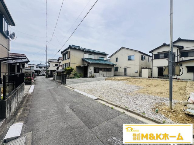 知多市日長台第3　全1棟の前面道路含む現地写真|R8.4.21撮影　前道4ｍ！