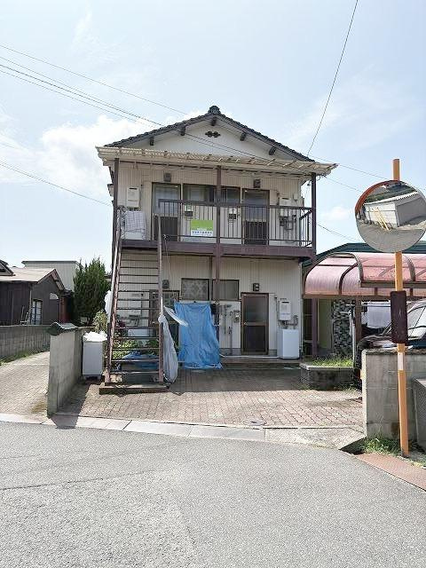 コーポ西山（城ケ丘）