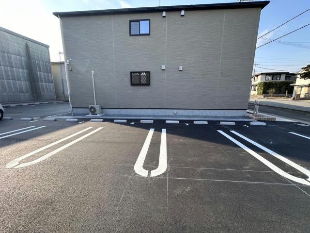 エスポワール小林Ⅰの駐車場