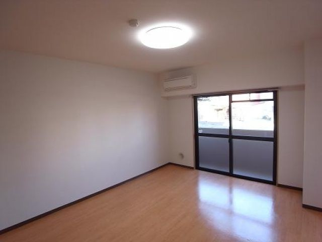 ＭＪマンションの居間・リビング