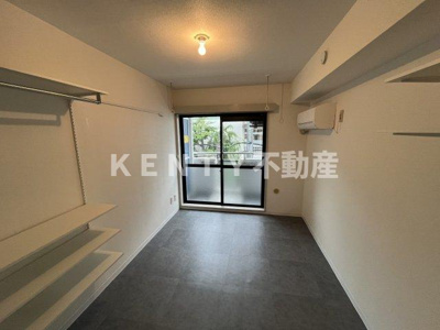 【寝室】 | トップ高輪台 | 開放的な寝室です