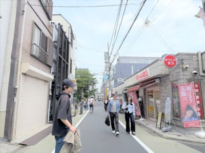 【周辺】 | 【仲介手数料５９０万円が無料！】■学芸大学駅４分■東口商店街すぐ■参考プラン３，３８０万円 | 諸費用５９０万円ＯＦＦキャンペーン！！
日本一の家計応援サービスに挑戦中！
■学芸大学駅4分
■東口商店街から少し入った住宅街
■参考建物３，３８０万円あり
■お好きなハウスメーカーで建築可
