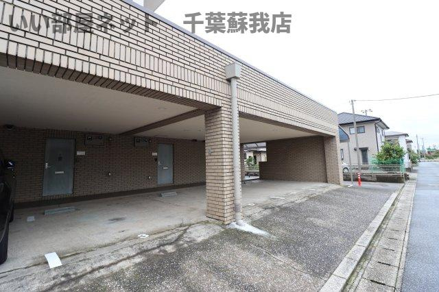 ビラヤワタの駐車場|駐車場です