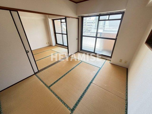 キャスティール五島町の和室
