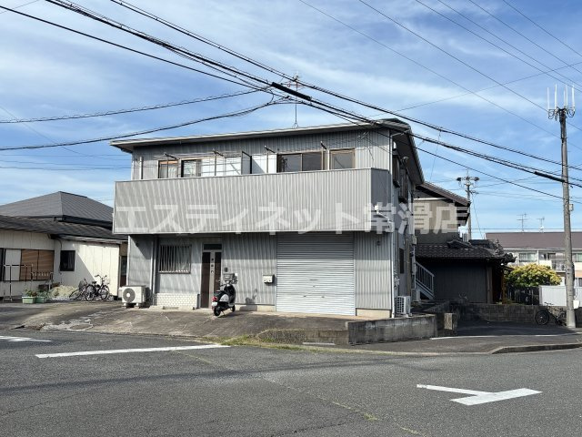 サンライズ寺本の外観