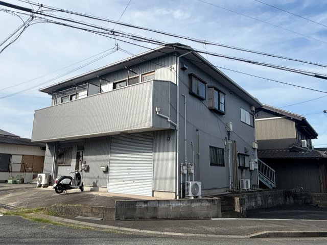 サンライズ寺本の外観
