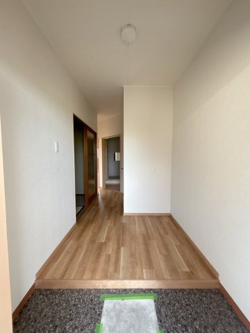 サンライズ寺本の玄関