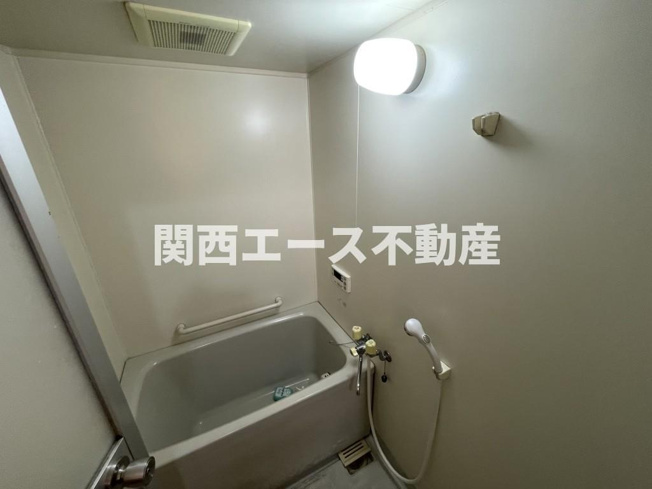 【浴室】 | シェモワ鶴見緑地