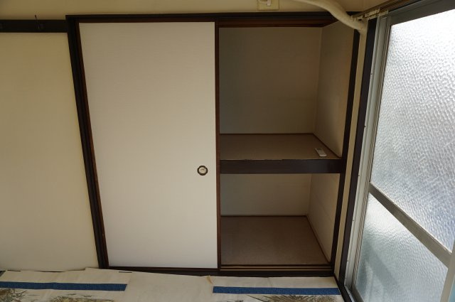 シャトー八戸ノ里の収納