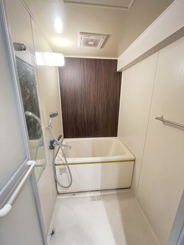 フレックス芦屋の浴室