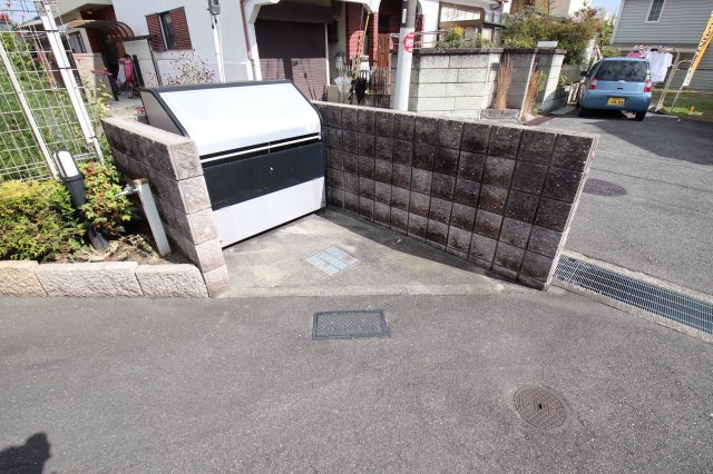 【その他共用部分】 | アミティエⅡ | 敷地内ゴミ置き場