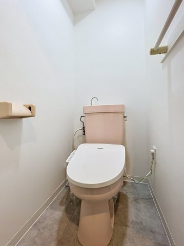 グレイスヴィラ姫島のトイレ|温水洗浄便座付きトイレです