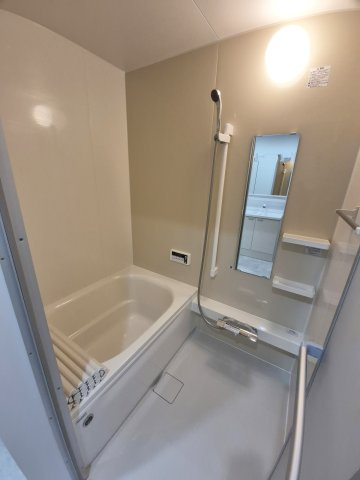 【浴室】 | 南つつじヶ丘桜台三丁目 一戸建 | 同社施工例です。