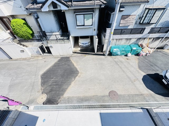 柏市永楽台３丁目新築戸建【柏第八小学校:5分】の展望|バルコニーより道路側眺望・南道路で日当たり良好♪