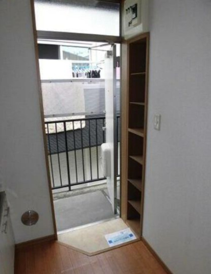 ウイングのその他|玄関（同一仕様写真）