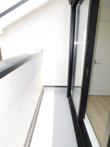 名古屋市瑞穂区鍵田町１丁目の新築一戸建のバルコニー|◇３階バルコニー◇　　南面で陽当たり良好なバルコニー♪