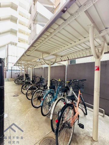 コアマンション箱崎駅前の駐車場