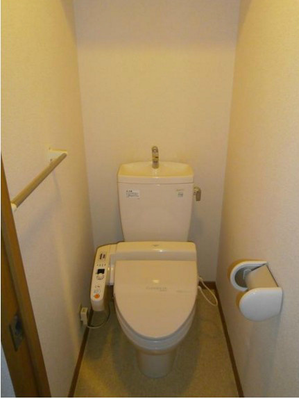 パークウェル高円寺駅前のトイレ|ゆったりとした空間のトイレです