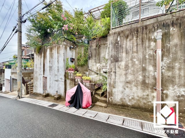 宇治市広野町丸山の玄関