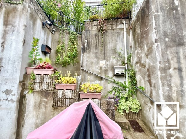 宇治市広野町丸山の外観