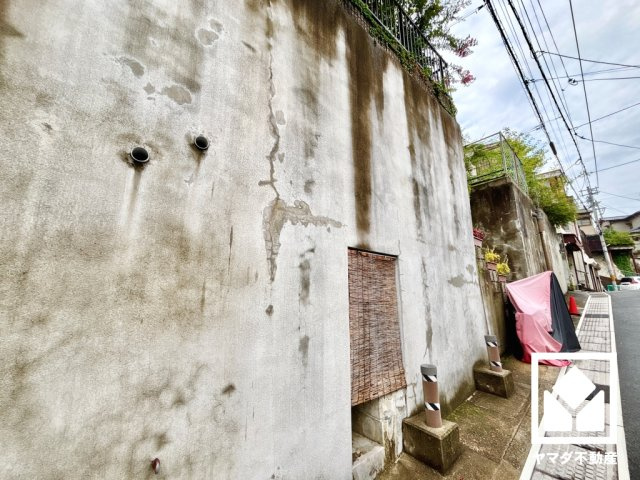 宇治市広野町丸山の外観