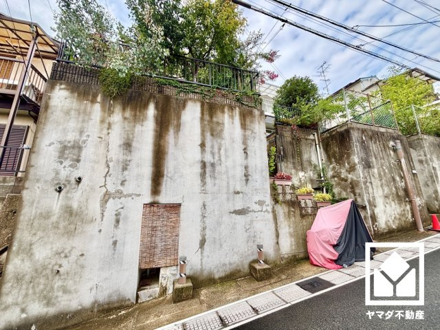 宇治市広野町丸山の外観