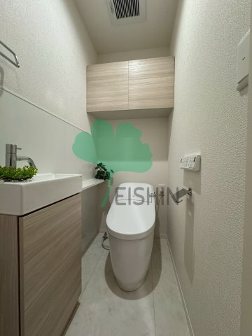 D-ROOM美野島のトイレ|清潔感のあるトイレです。