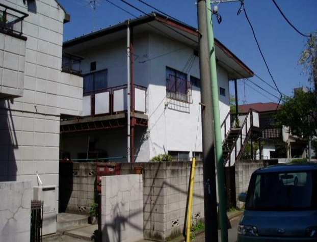 杉並区成田東５丁目のアパート