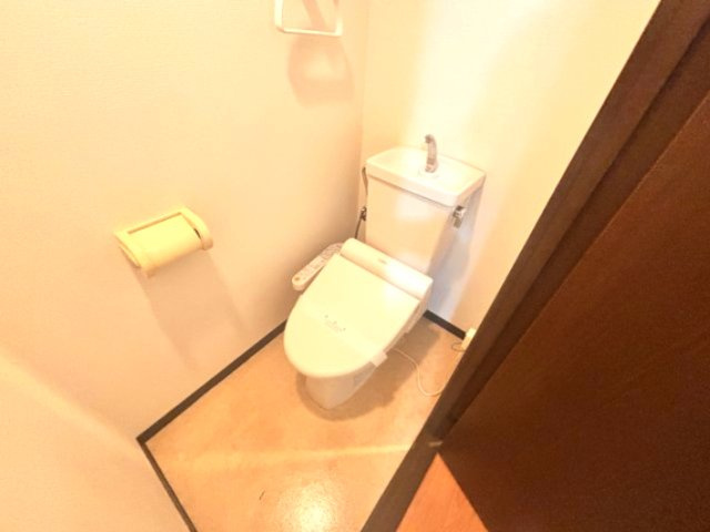 Ｍ−ＦＯＲＴのトイレ