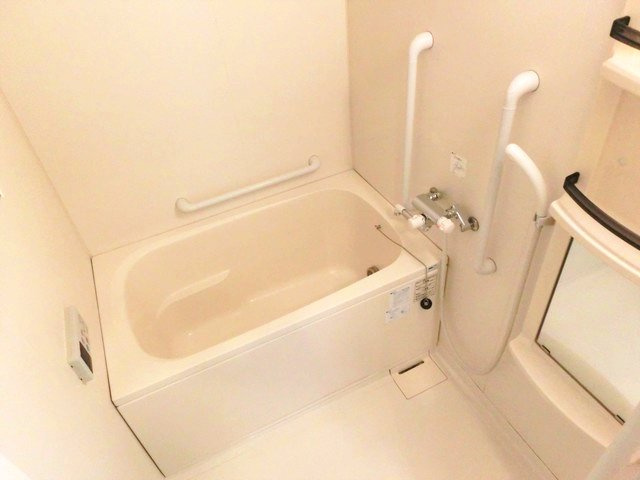 パルティール二俣川の浴室|※現況優先