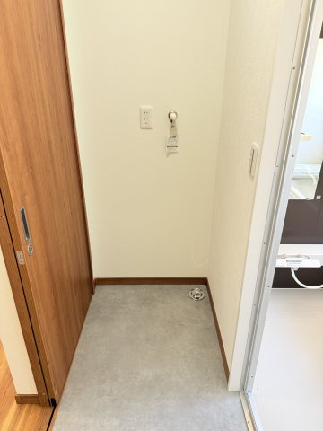 筑後市長崎　中古戸建のランドリースペース