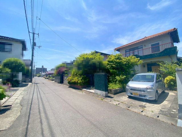 ■□陽田町売土地（上物有り）□■の周辺|幅員5ｍの前面道路になります。車のすれ違いが行える幅員になります。