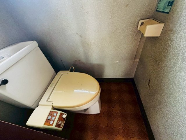 横浜市旭区　今宿南　中古物件のトイレ