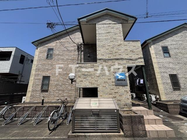 リリーテラスＡの外観