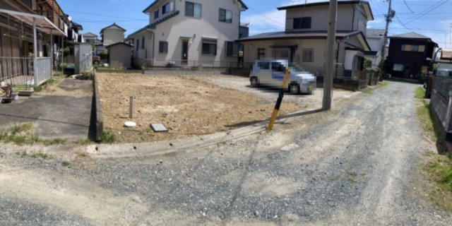 【外観】 | 浜松市中央区芳川町 新築一戸建て | 現在建築中の外観画像です。ご内覧は同じメーカーの完成物件へご案内いたしますので、いつでもご相談ください！