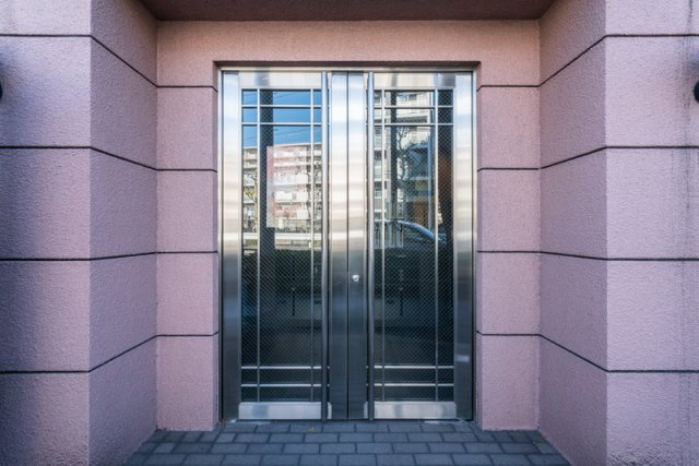 板橋区双葉町の賃貸マンションのエントランス