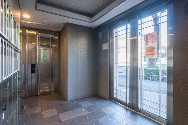 板橋区双葉町の賃貸マンションのロビー