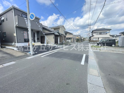 【前面道路含む現地写真】 | 島田市宝来町 新築一戸建て | 前面道路含む現地写真です