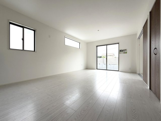 【居間・リビング】 | よかタウン岡山市北区撫川1期 (全3棟)